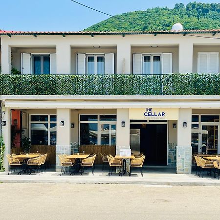 Villa Theseus Seafront House à Sami  Extérieur photo