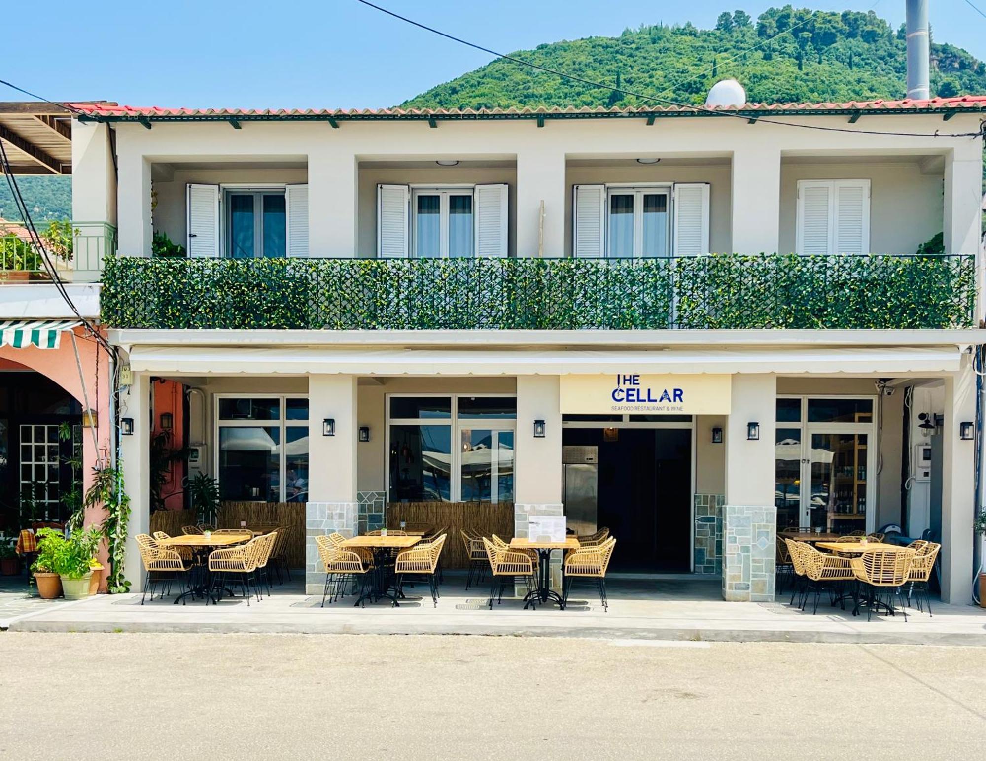 Villa Theseus Seafront House à Sami  Extérieur photo